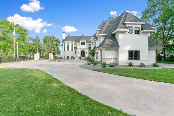 Cost of Concrete Driveway Installation in Hopkins