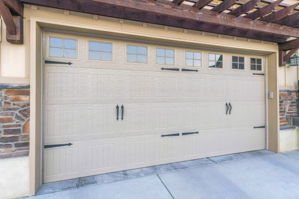 Cost of Concrete Apron Construction in Hopkins